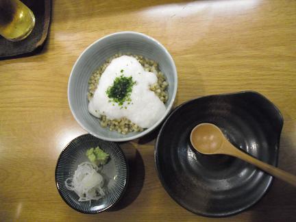 うるおす様_04蕎麦の実.JPG
