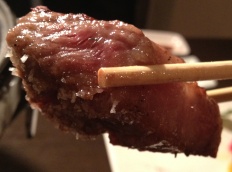 ひよりや 炙り焼肉.jpg