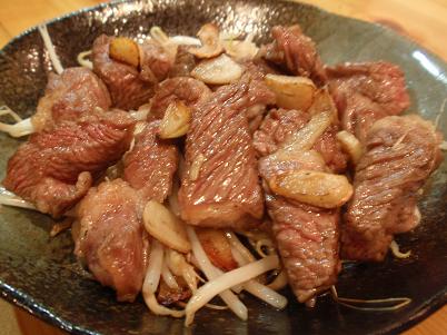 やきとり門　馬肉ロースにんにく炒め.JPG