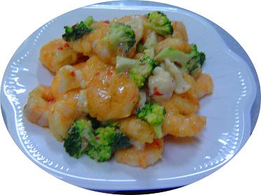 クリスマスにぴったりのお料理 えびマヨ3.JPG