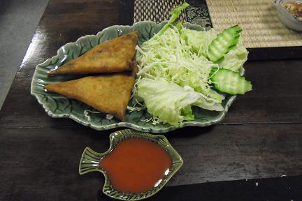 ミャンマー料理　サモンサ　神戸長田グルメ.JPG