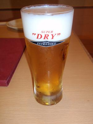 居酒屋　万　垂水店　アサヒスーパードライ・エクストラコールド.JPG