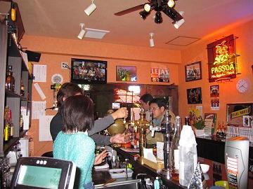 川西バー情報　スタンディングバー・ロック　店内