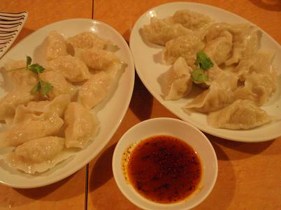 慶楽　水餃子（豚肉と白菜＆海老）2.JPG