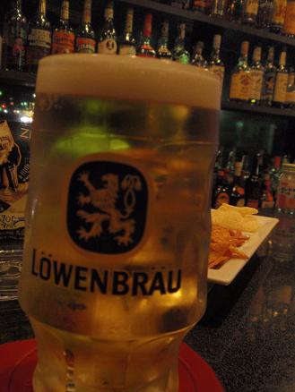 ＢＡＲ１５１　レーベンブロイ生ビール2 .JPG